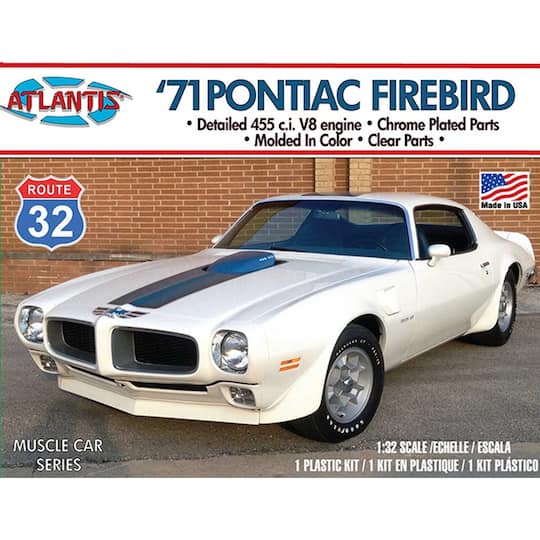 Atlantis&#xAE; 1971 Pontiac Firebird Route 32 Plastic Model Kit